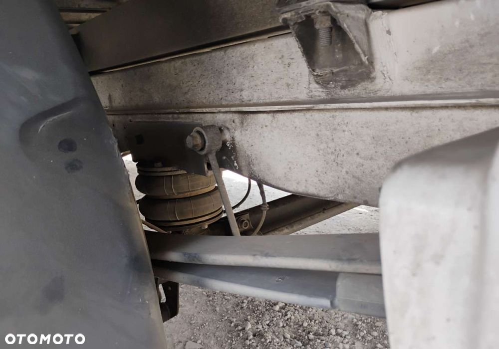 Volkswagen CRAFTER - 34