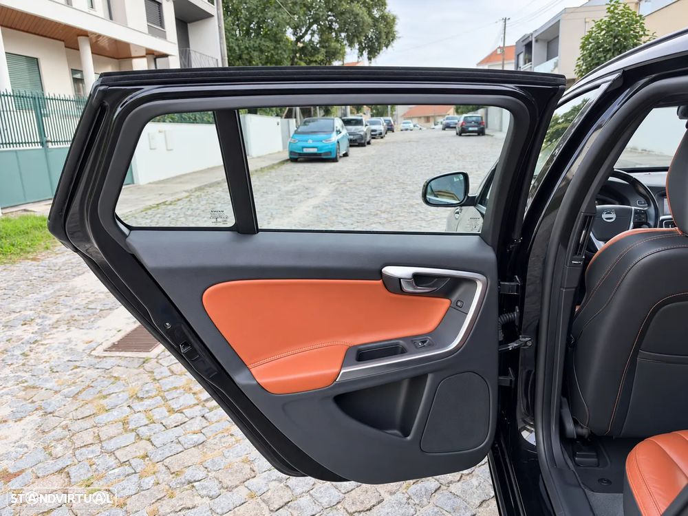 Volvo V60 - 40