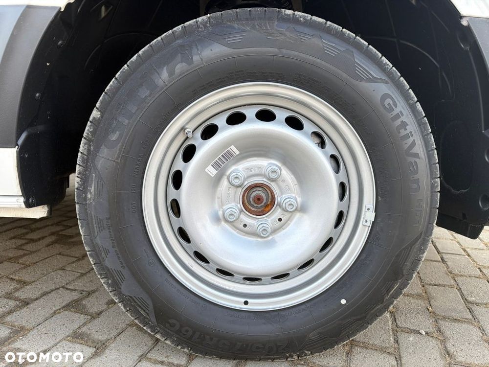 Volkswagen Crafter - 26