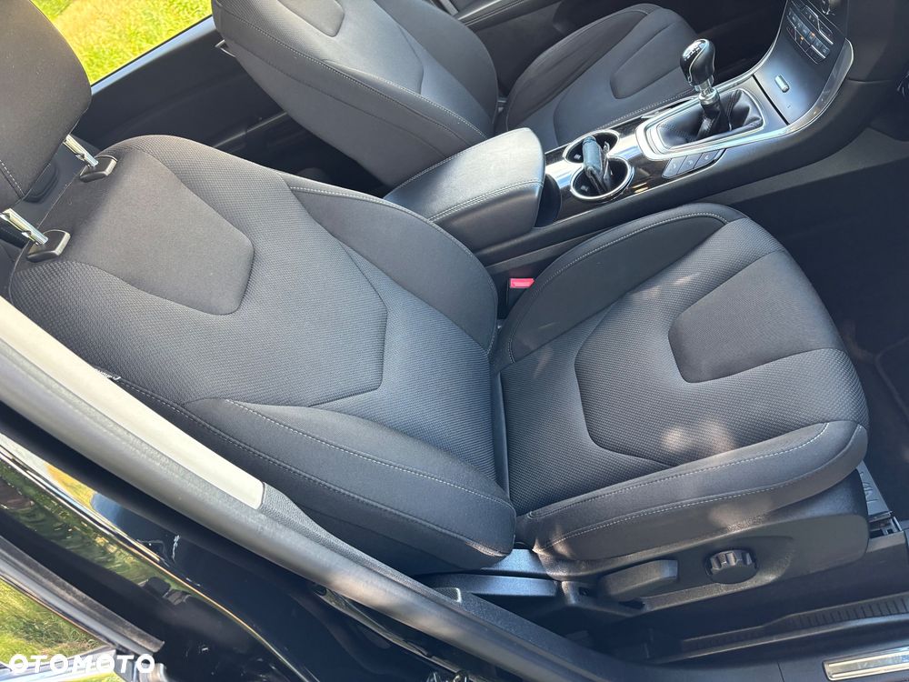 Ford S-Max 2.0 TDCi Titanium - 19