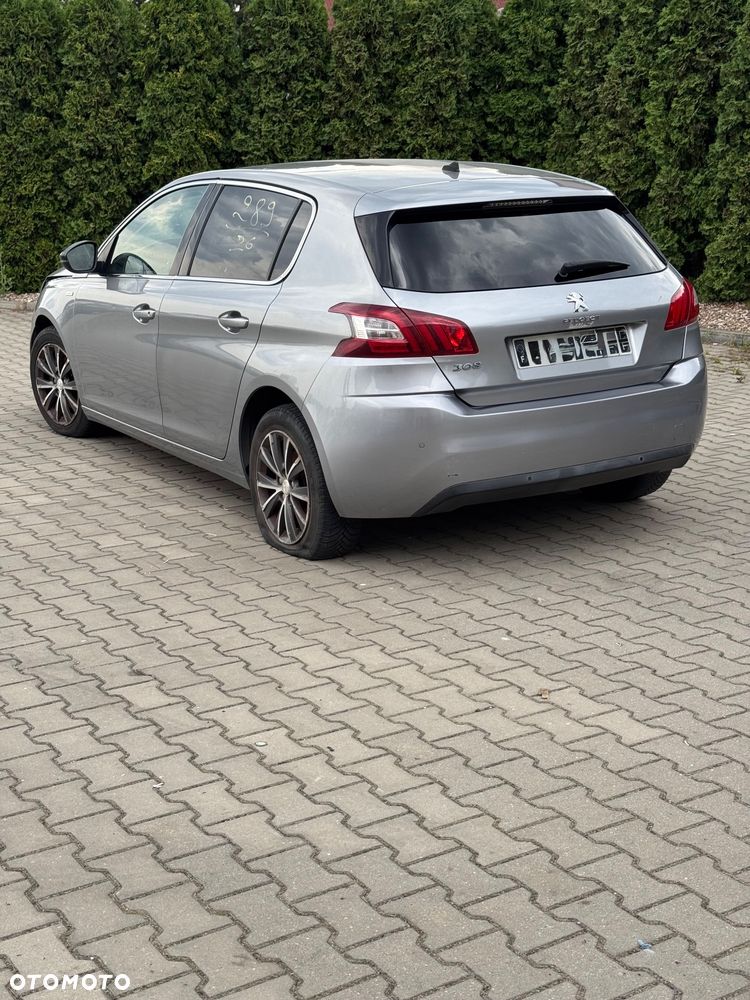 Peugeot 308 - 6