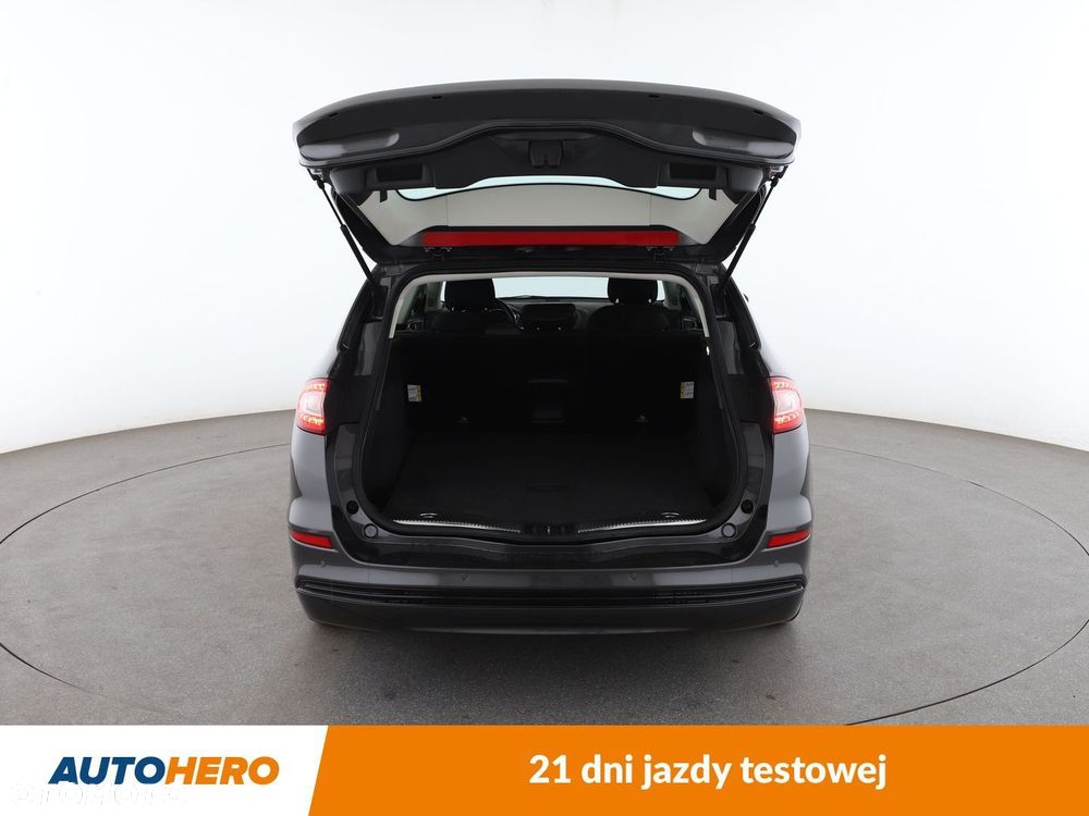 Ford Mondeo - 16