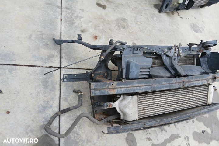 Trager / Calandru 1.5 CRDI 1.5 CRDI Nissan Qashqai 1 J10 [facelift] [ - 3