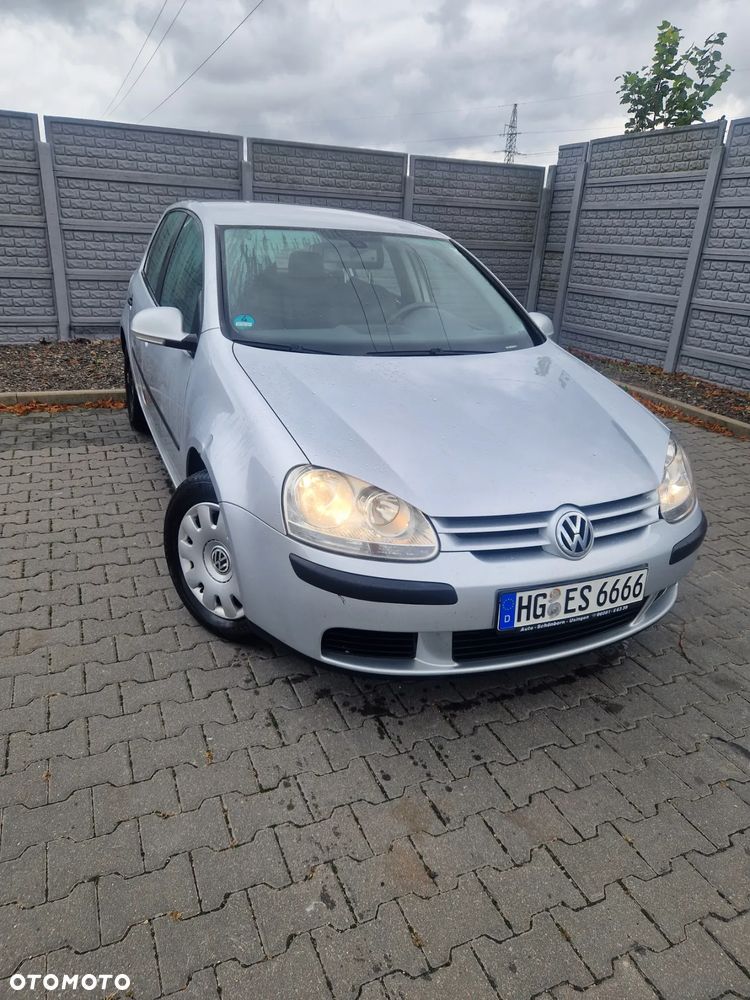 Volkswagen Golf 1.6 Comfortline - 3