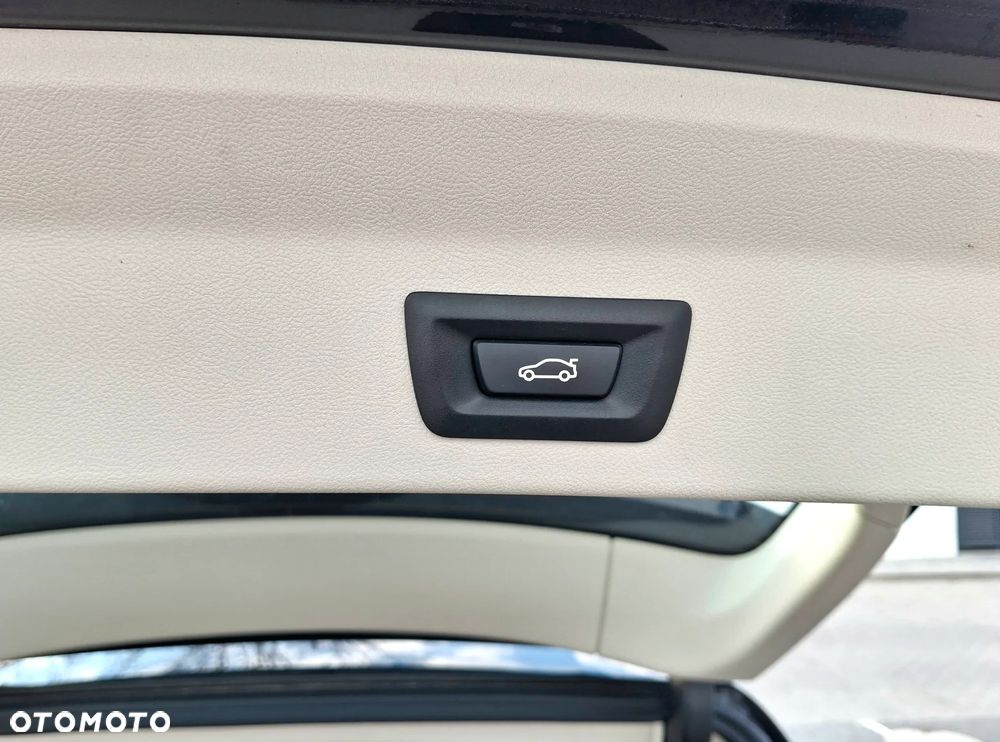 BMW X3 xDrive20d - 20