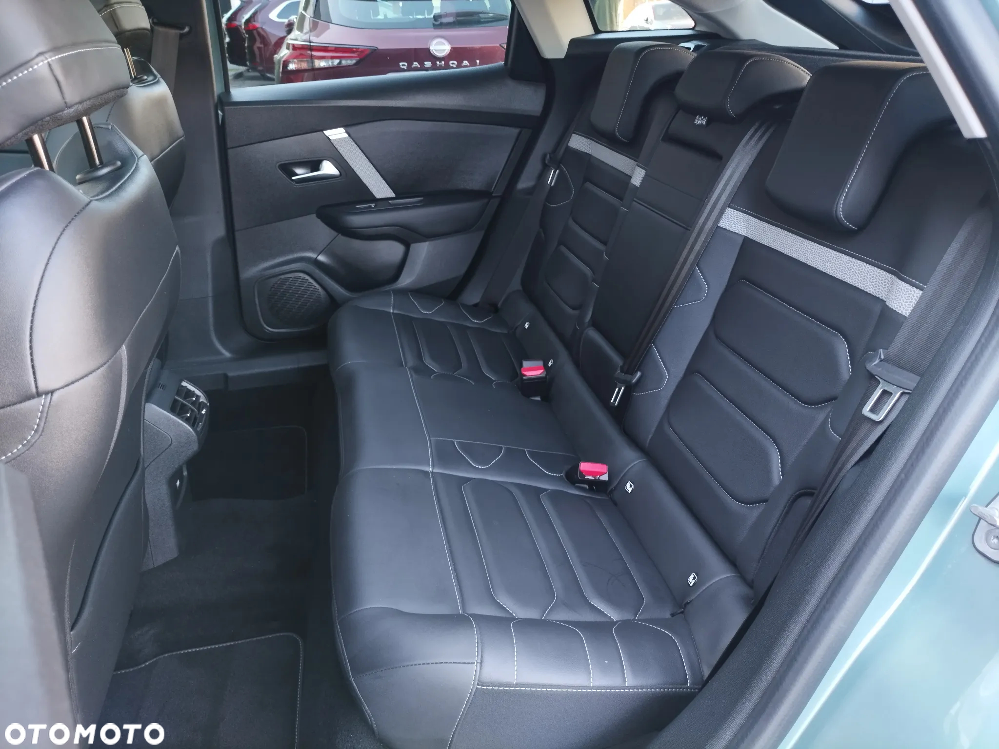 Citroën C4 1.2 PureTech Shine S&S EAT8 - 19