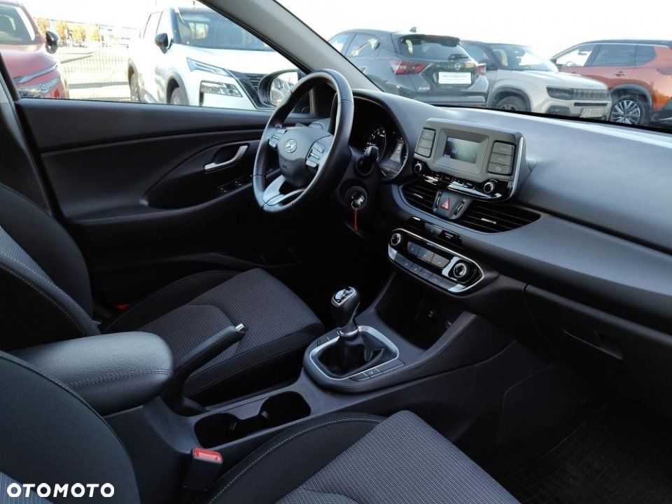 Hyundai i30 - 19