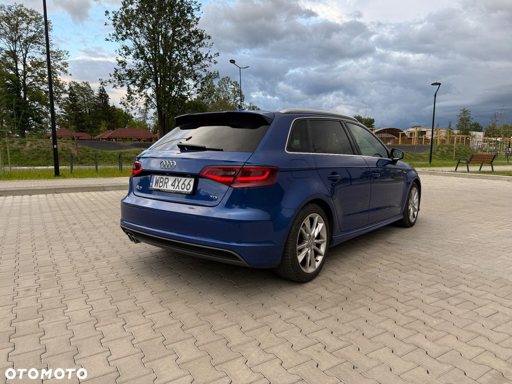 Audi A3 Sportback 2.0 TDI S tronic - 2