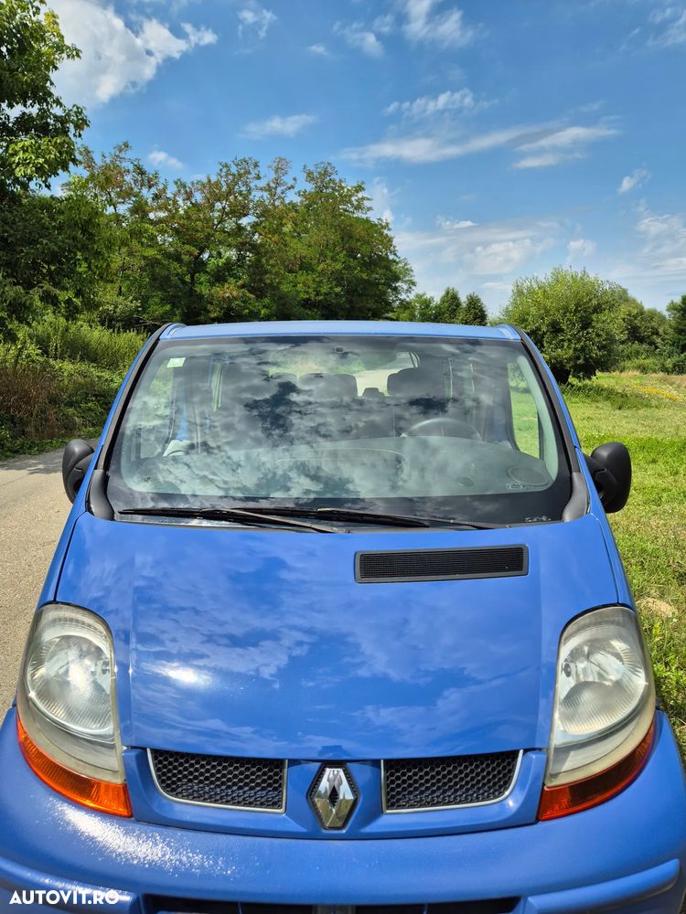 Renault Trafic - 10
