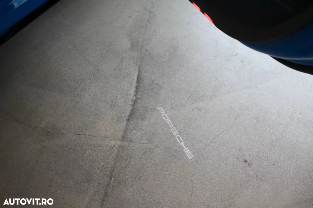 Porsche 911-TURBO-S Standard - 15