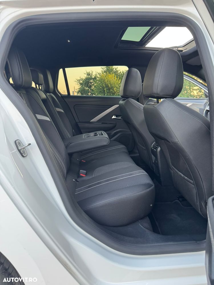 Opel Astra 1.5 D Automatik GS Line - 8