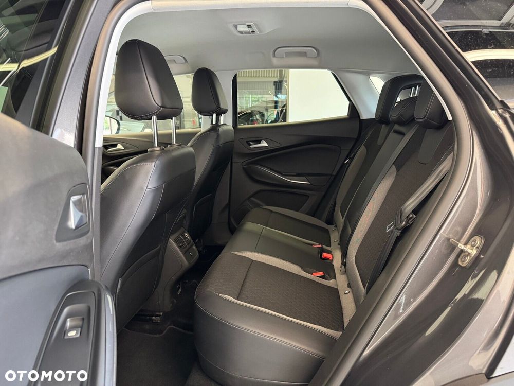 Opel Grandland X - 10