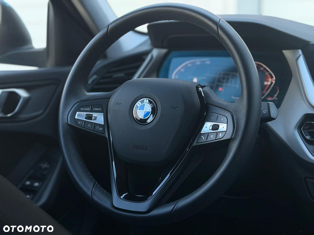 BMW Seria 1 118i Advantage - 10