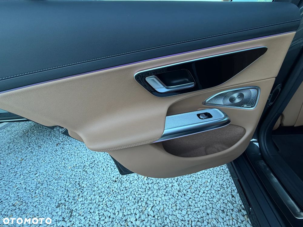 Mercedes-Benz Klasa E 300 de PHEV 4-Matic Avantgarde 9G-Tronic - 29