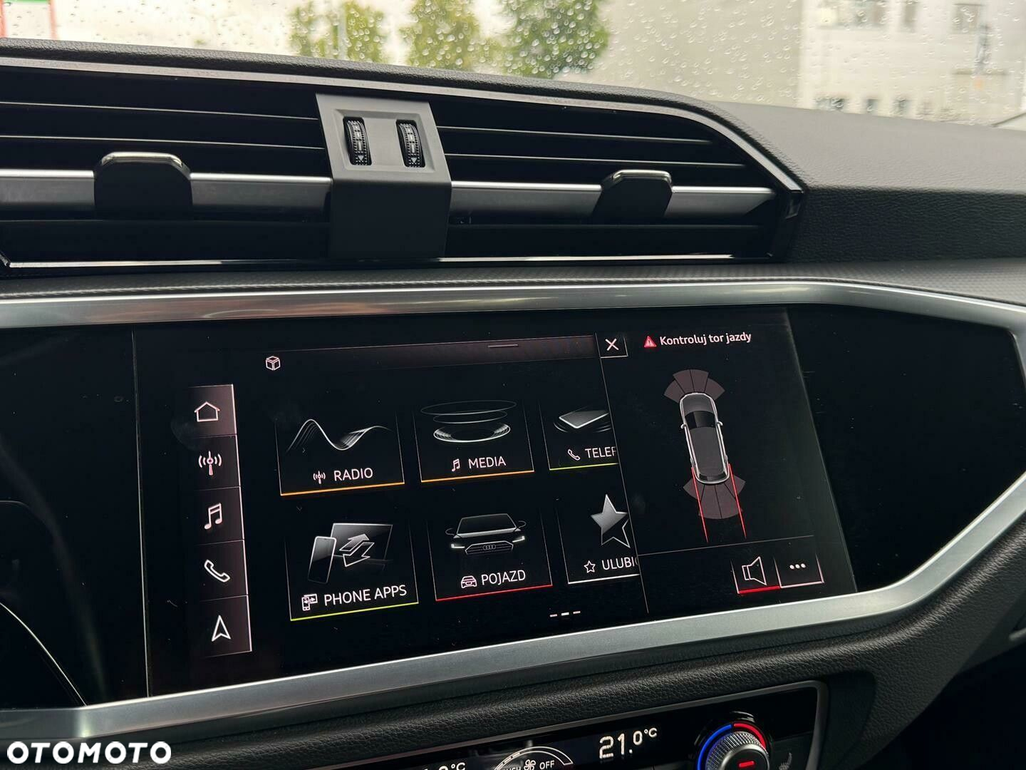 Audi Q3 - 22