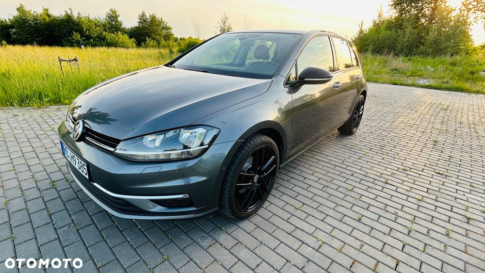 Volkswagen Golf 1.6 TDI SCR DSG IQ.DRIVE - 9