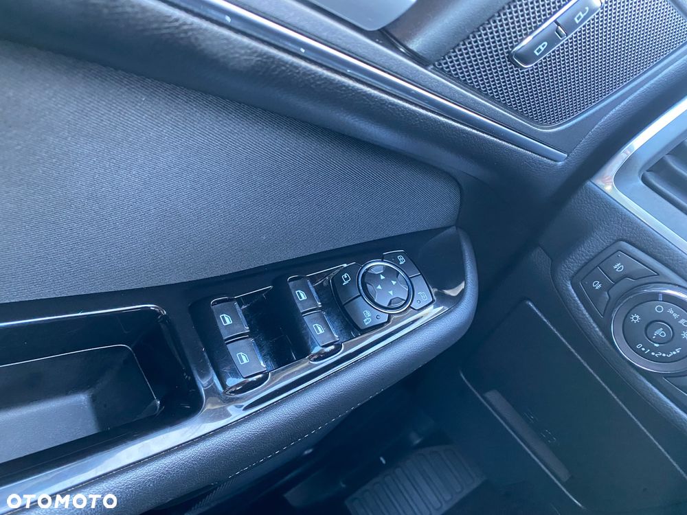 Ford S-Max 1.5 EcoBoost Titanium - 15