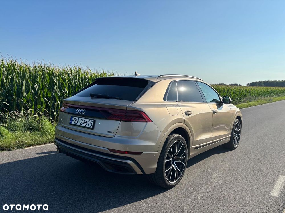 Audi Q8 55 TFSI mHEV Quattro Tiptronic - 8