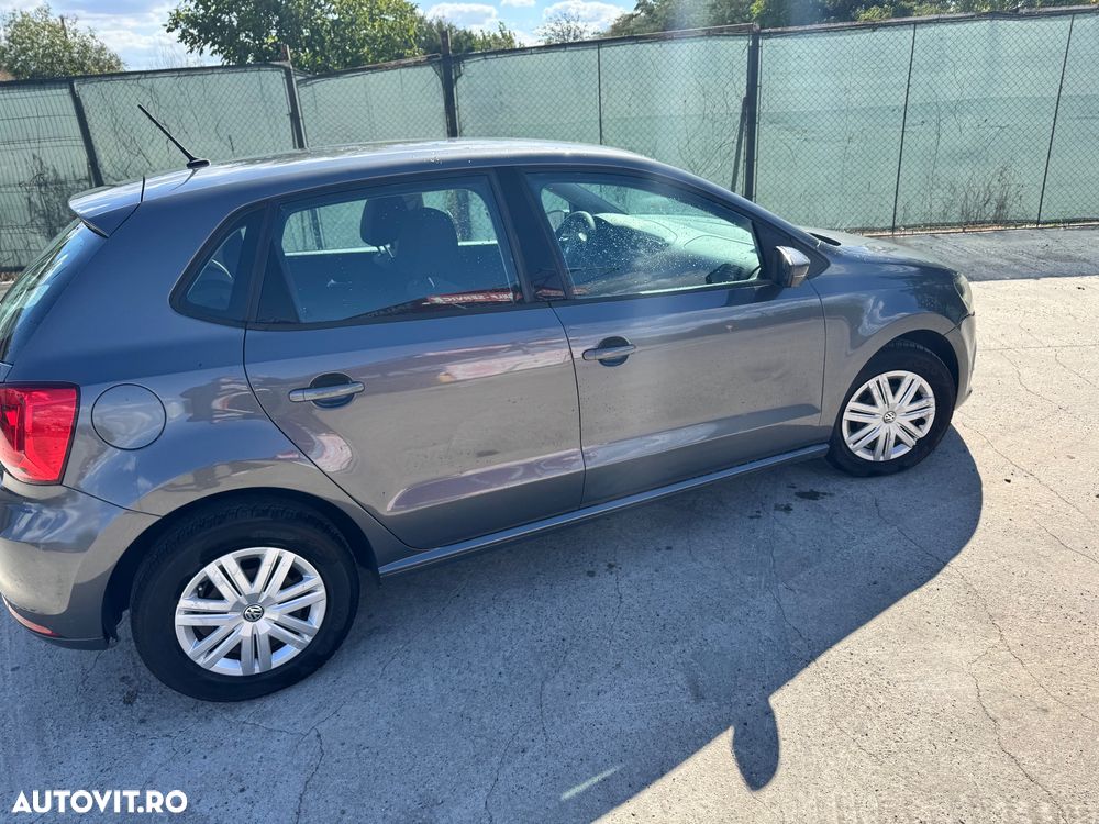 Volkswagen Polo 1.4 TDI (Blue Motion Technology) Highline - 5