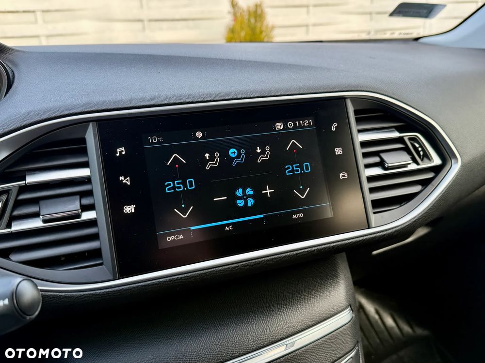 Peugeot 308 1.2 PureTech GPF Active S&S - 13