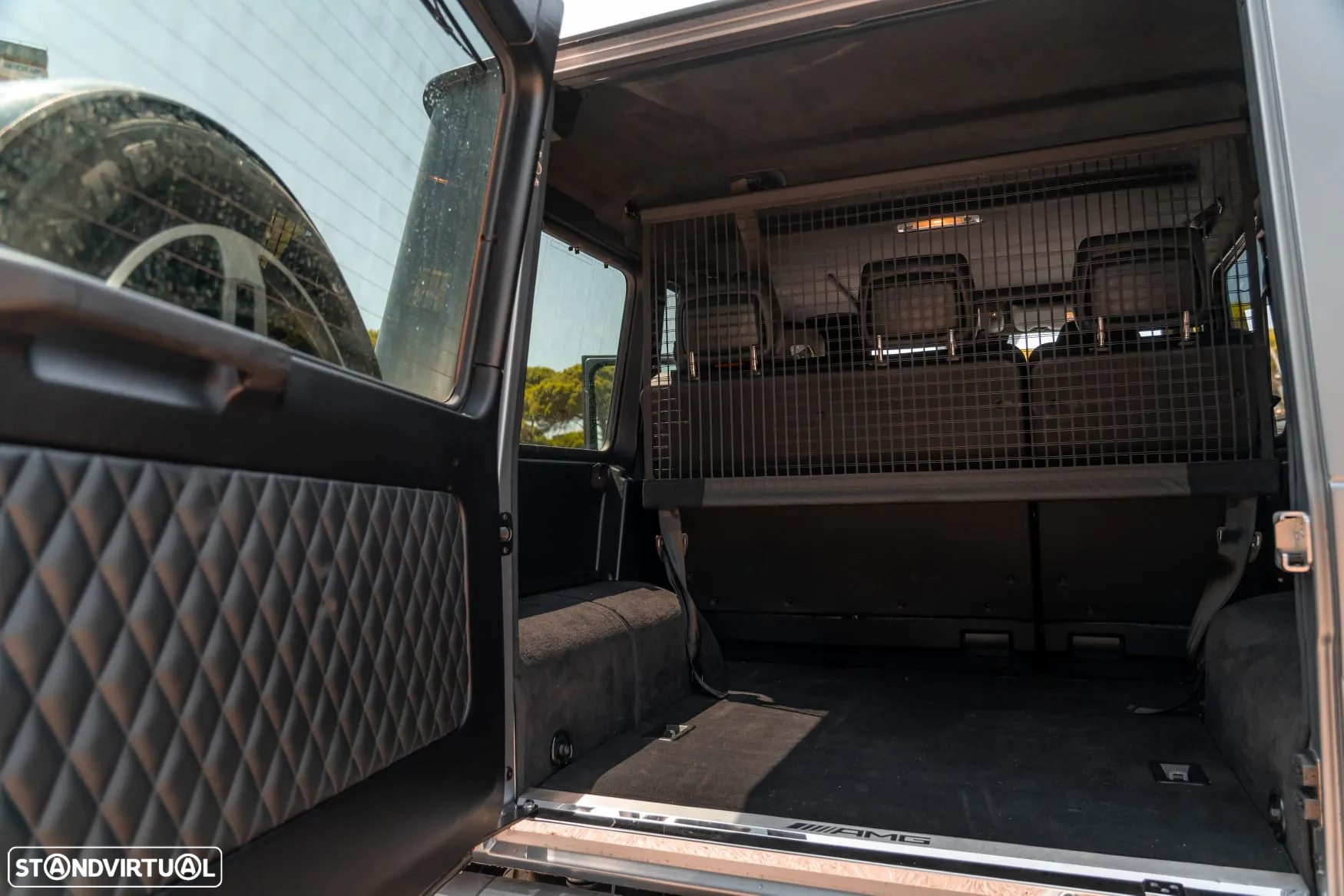 Mercedes-Benz G 63 AMG Standard - 33