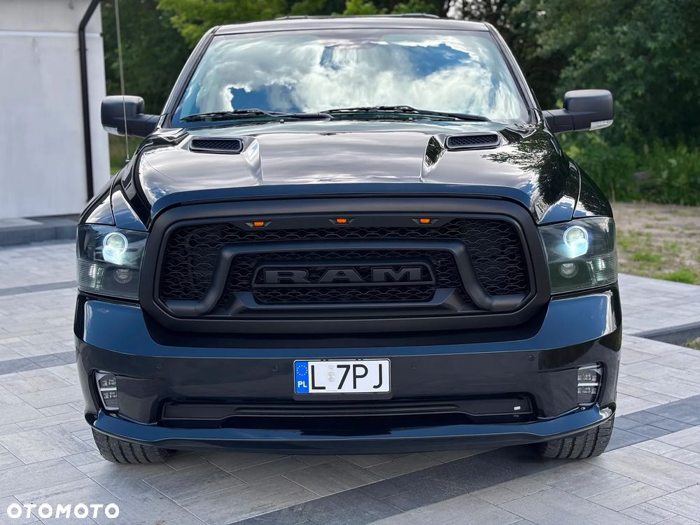 RAM 1500 - 12