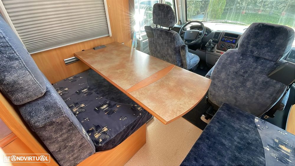 Pilote Reference - 12