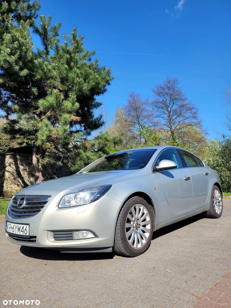 Opel Insignia 2.8 T V6 Cosmo 4x4 - 2