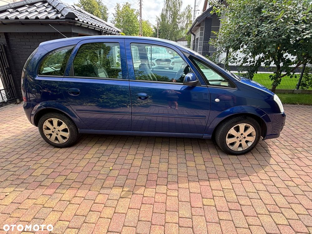 Opel Meriva 1.3 CDTI Essentia - 8