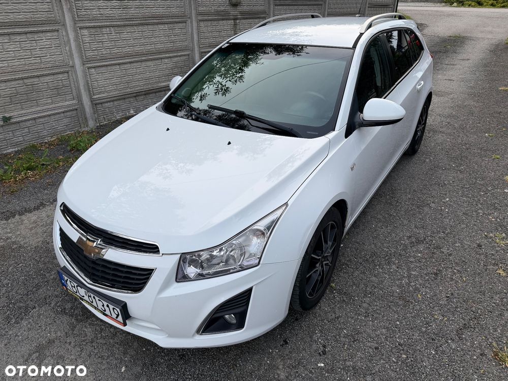 Chevrolet Cruze 1.7 D LT+ Premium - 4