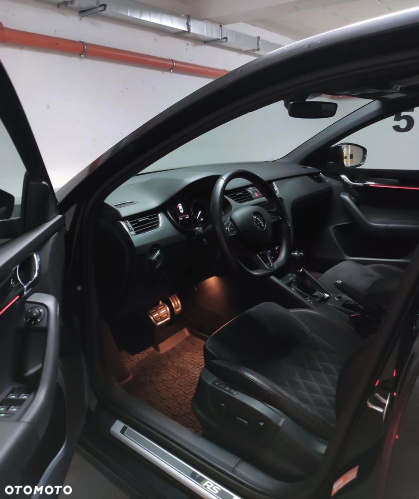 Skoda Octavia 2.0 TSI RS Challenge 245 DSG - 17