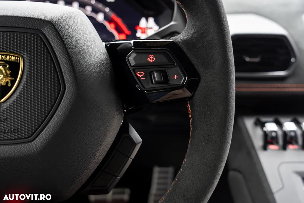 Lamborghini Huracan - 34