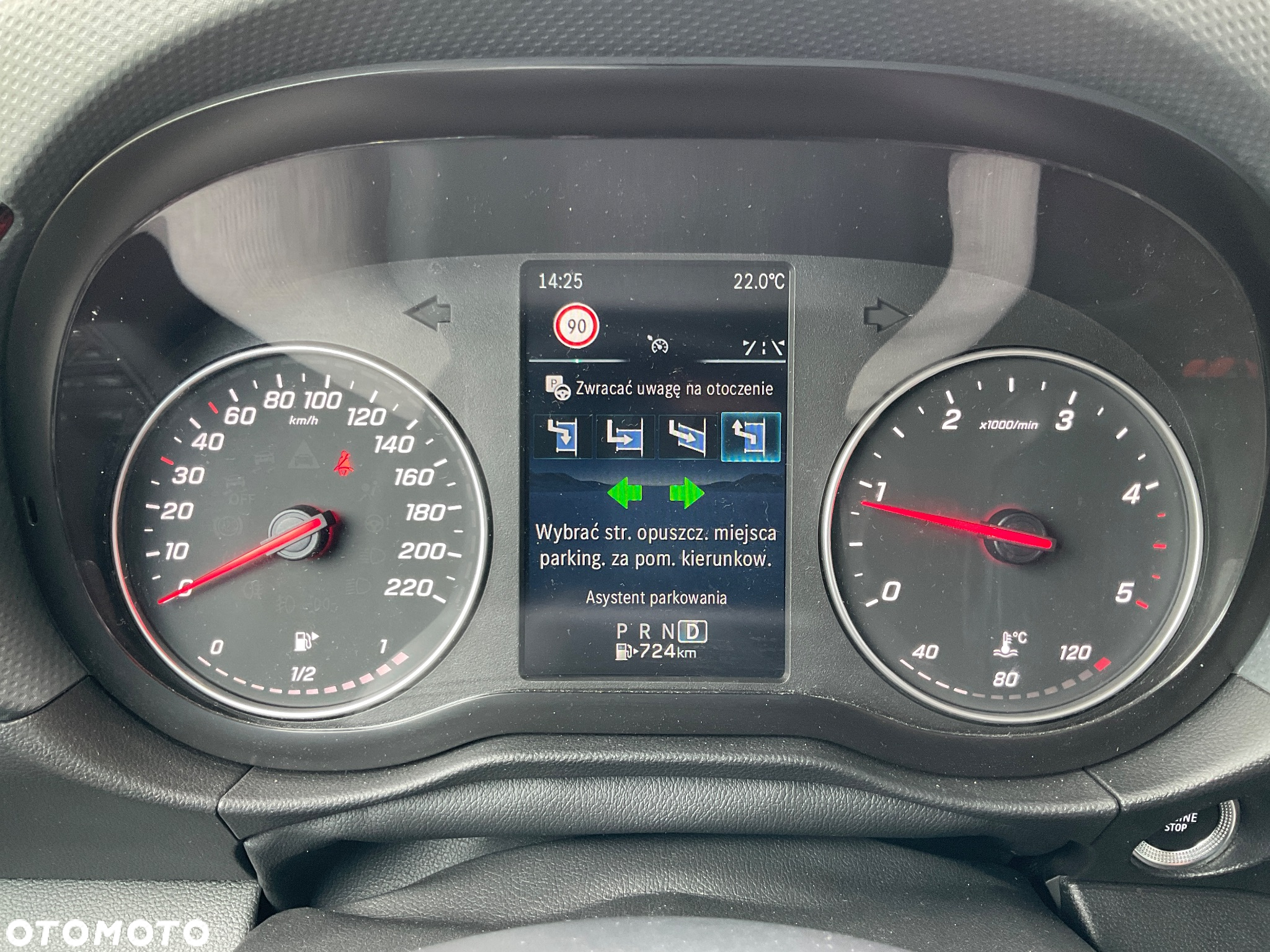Mercedes-Benz Klasa T 180 d Style - 25