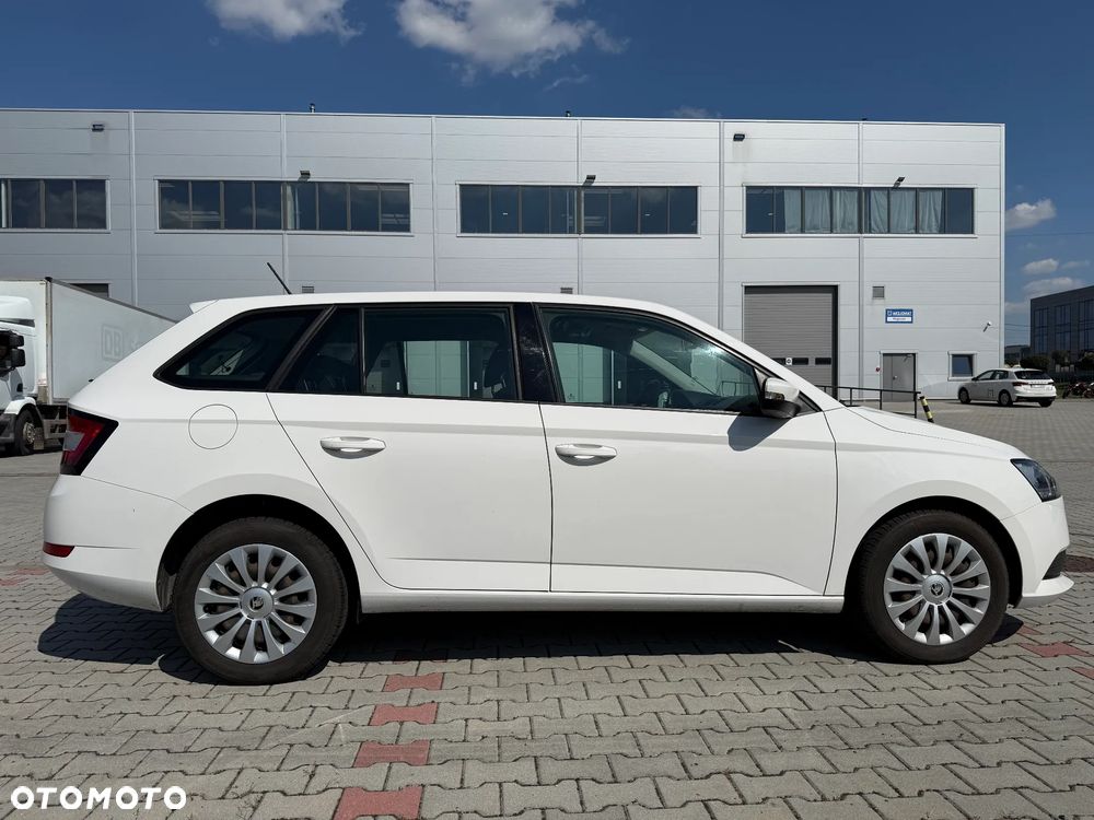 Skoda Fabia 1.0 TSI Ambition - 10