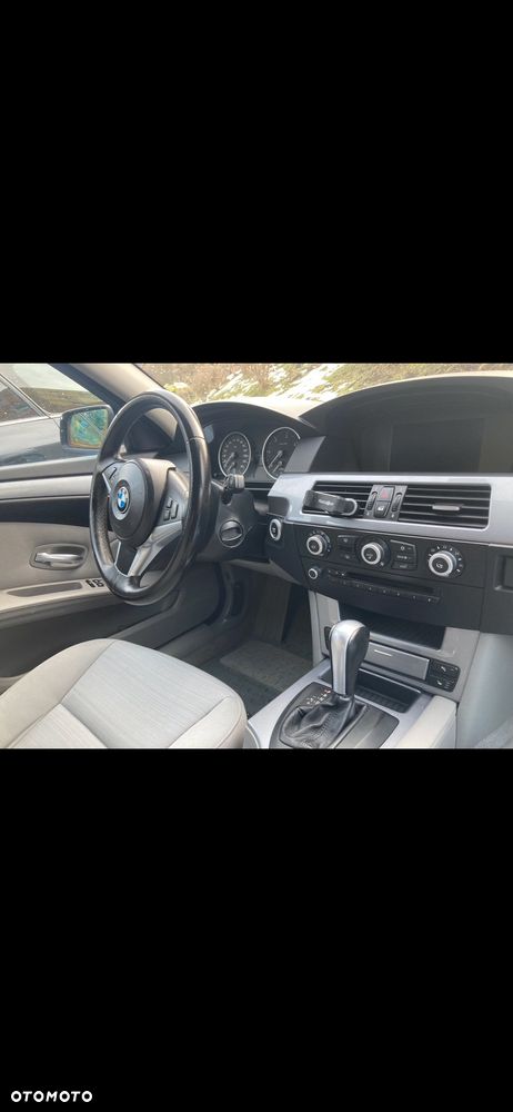 BMW Seria 5 520d - 10