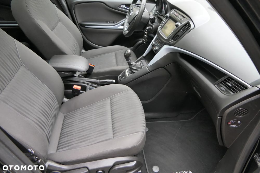 Opel Zafira 1.4 Turbo (ecoFLEX) Start/Stop Edition - 19