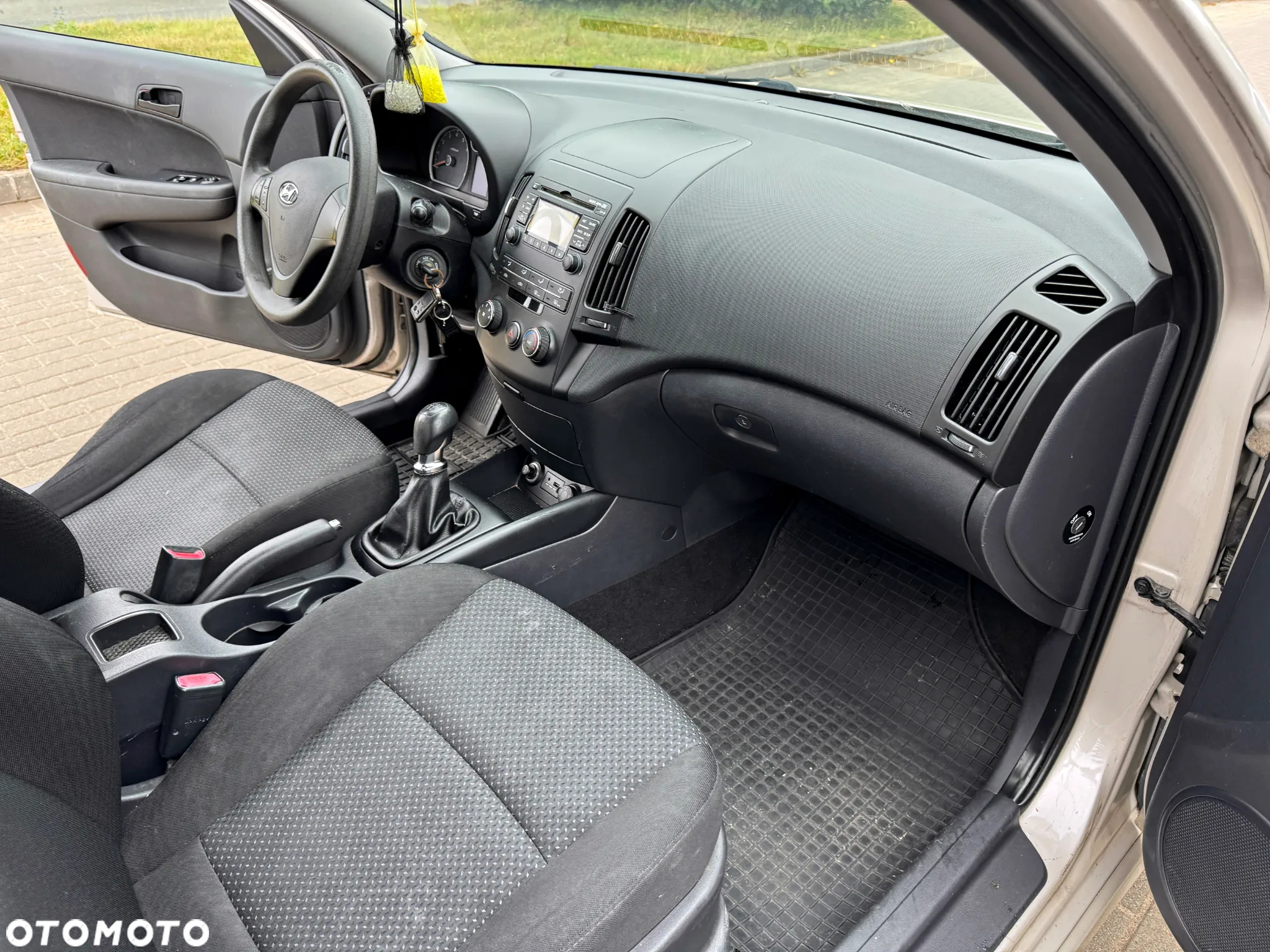 Hyundai i30 1.4 Classic + - 11