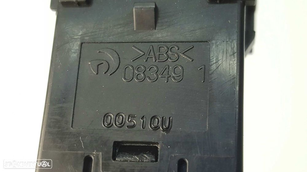 CONTROLE DE ABERTURA DE TRONCO/PORTÃO INFINITI M SEDÁN M30D S PREMIUM - 2