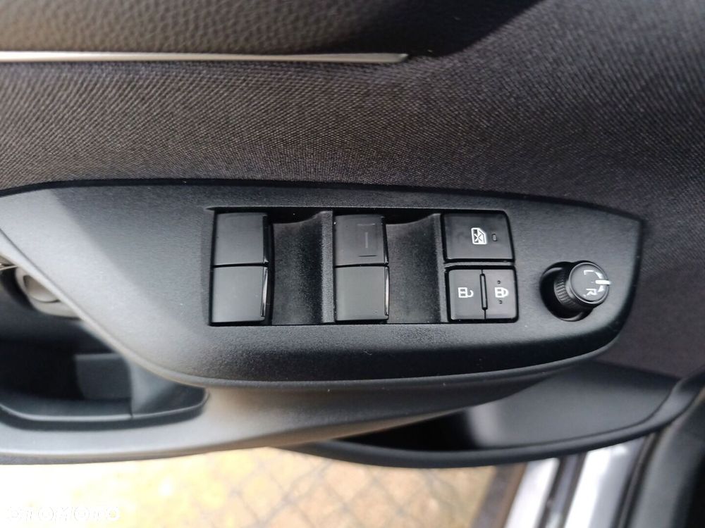 Toyota Yaris Hybrid 1.5 Style - 18