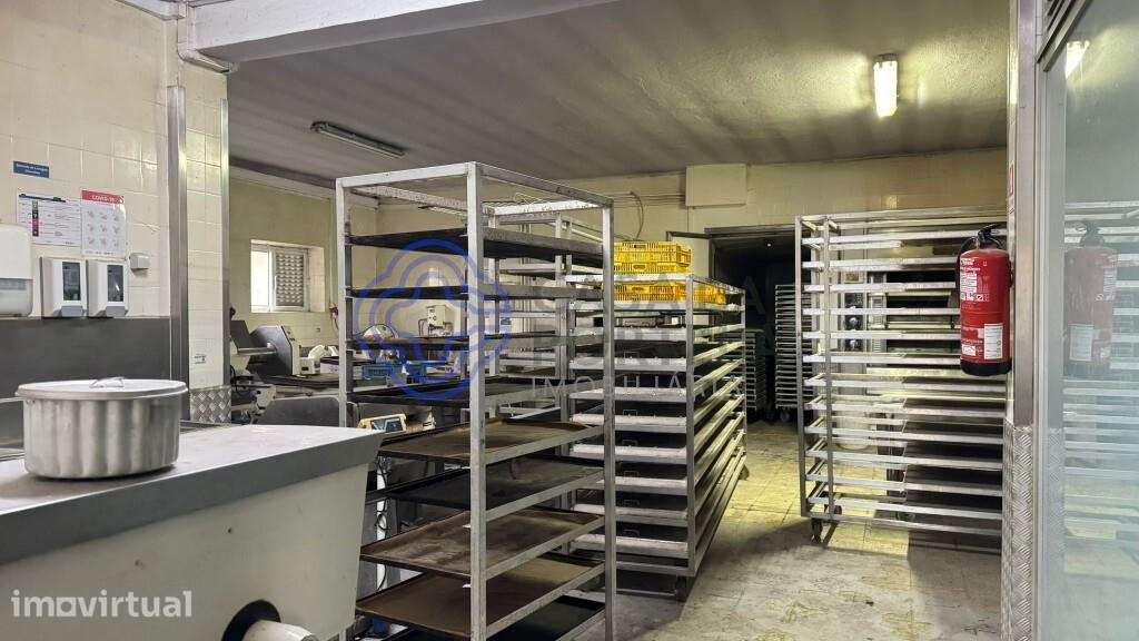 Moradia T5 com espaço comercial em Campo, Valongo - Grande imagem: 3/11