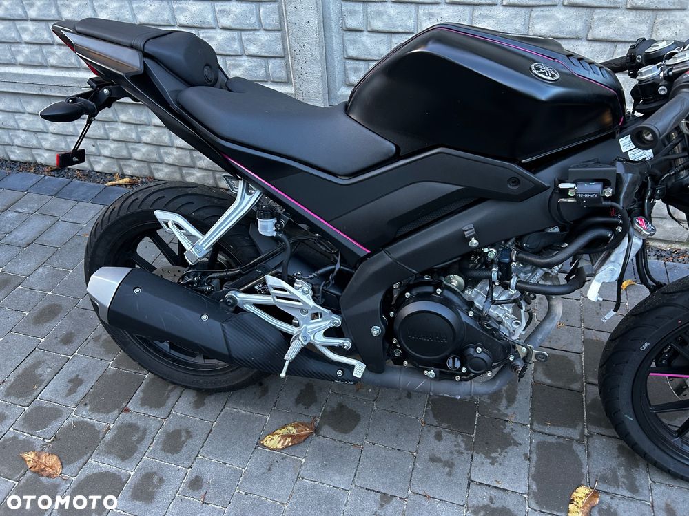 Yamaha YZF - 5