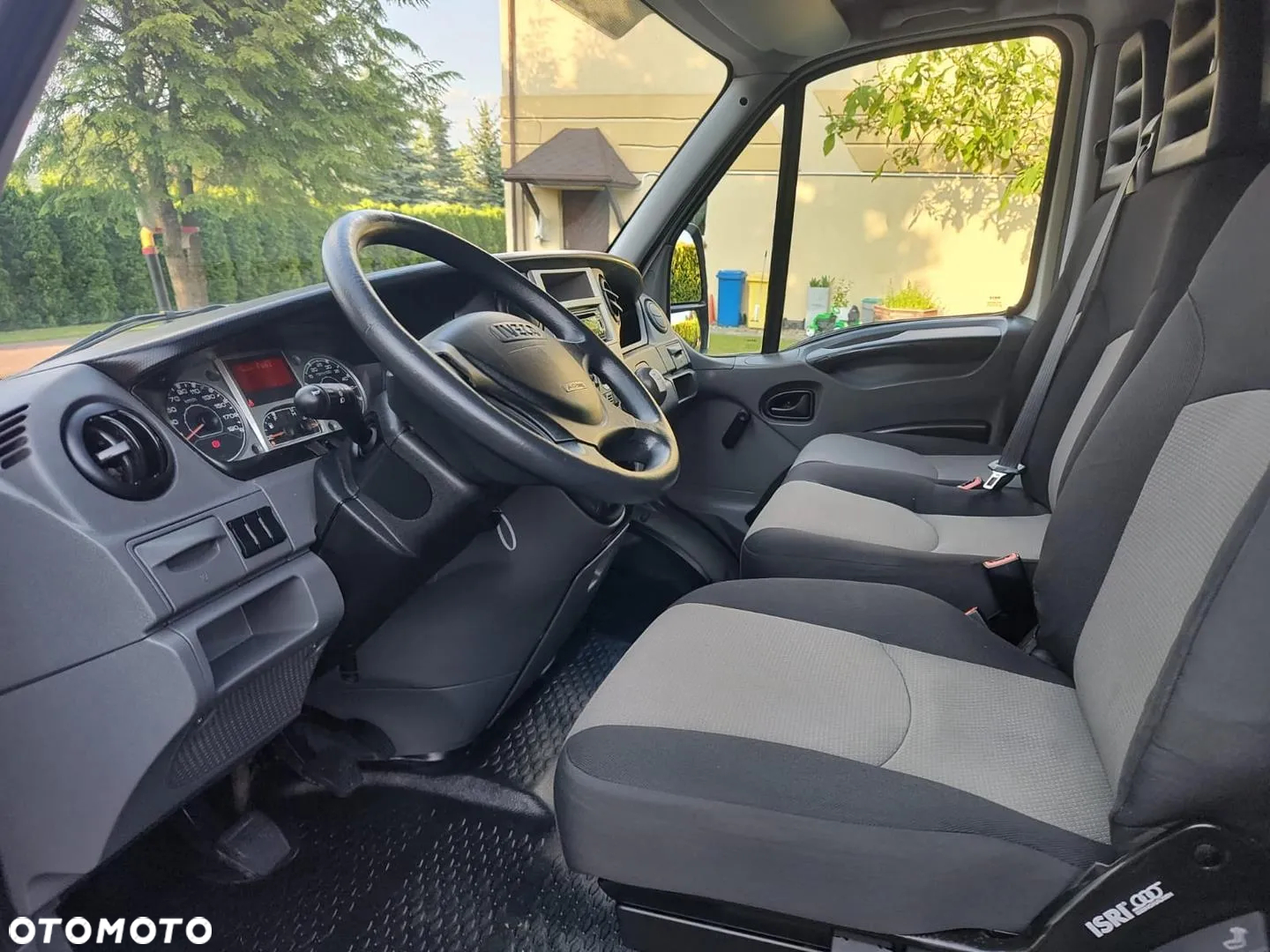 Iveco 35C13 - 22