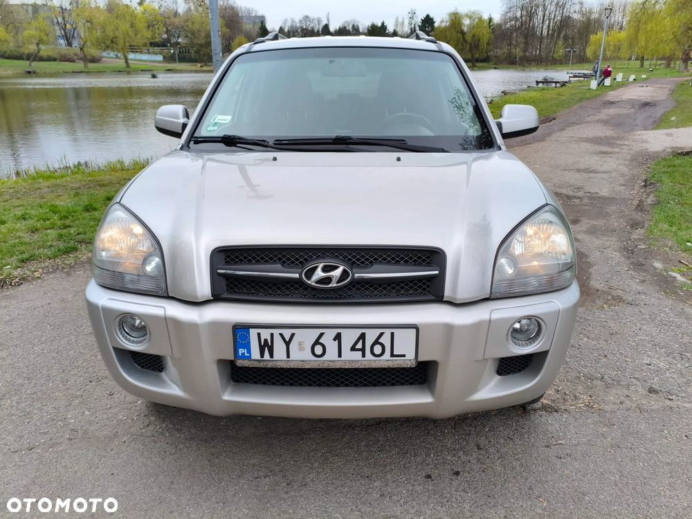 Hyundai Tucson 2.0 Comfort 2WD - 9