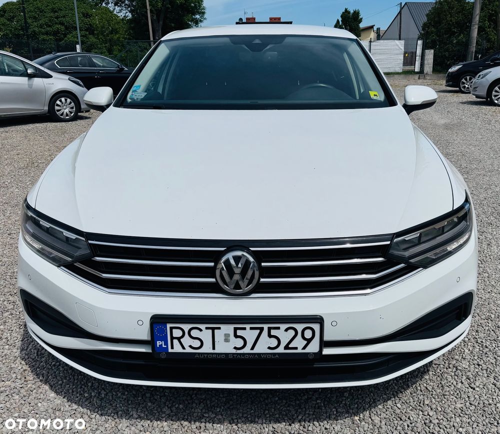 Volkswagen Passat 2.0 TDI EVO Business - 11