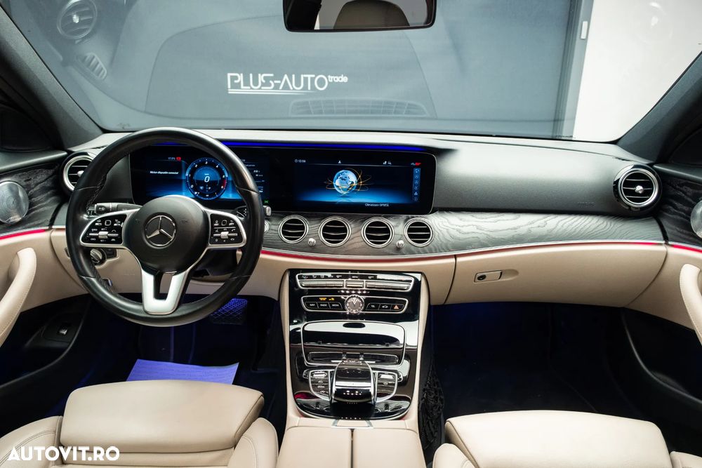 Mercedes-Benz E 220 d 4Matic 9G-TRONIC AMG Line - 34