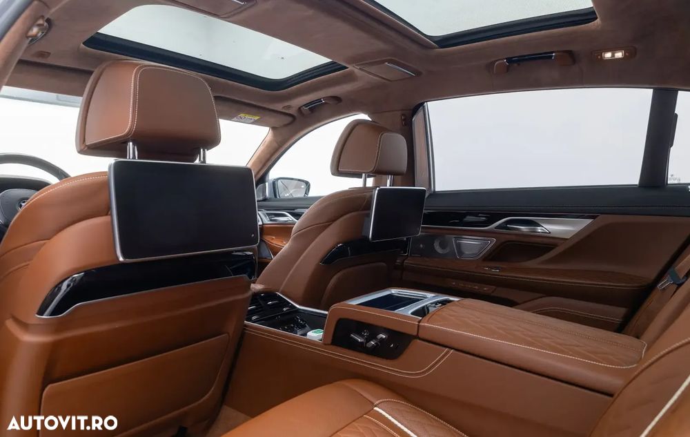 BMW Seria 7 745Le xDrive AT PHEV - 27