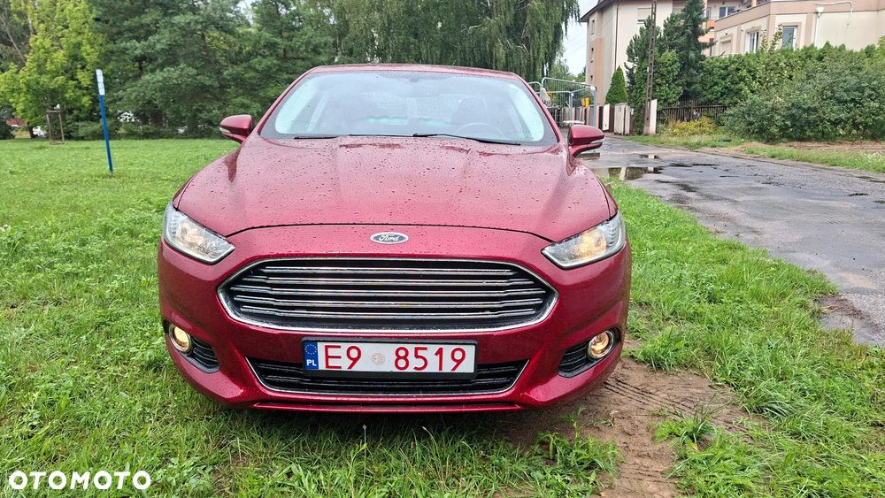 Ford Mondeo 2.0 Hybrid Titanium - 2