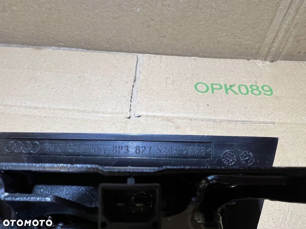AUDI A3 8P 3D ZAMEK KLAPY BAGAŻNIKA TYŁ 8P3827520A - 8