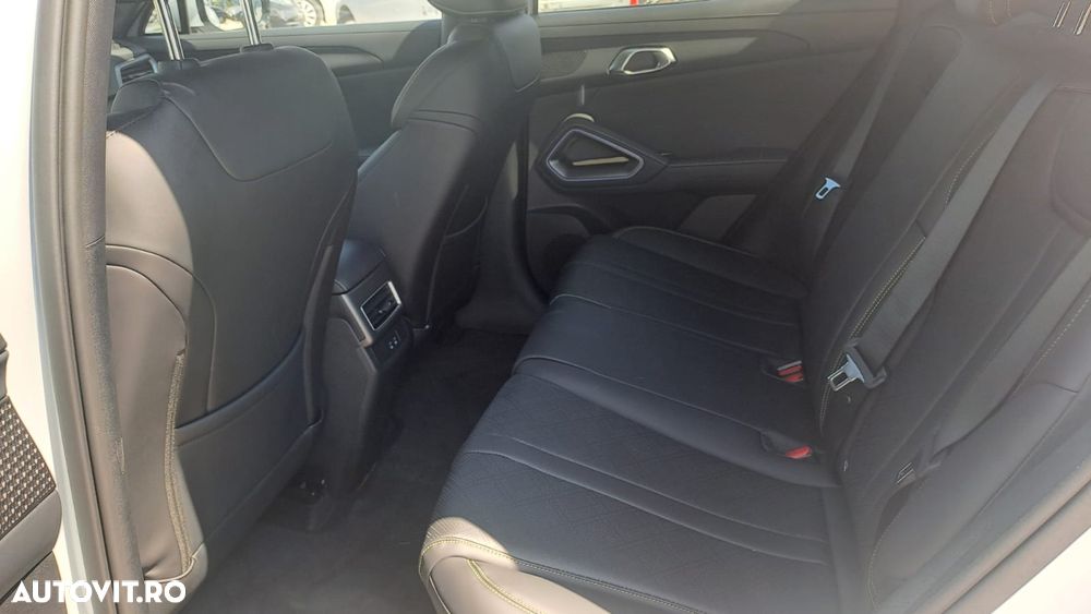 Byd Atto 2 64.8 kWh Comfort - 11
