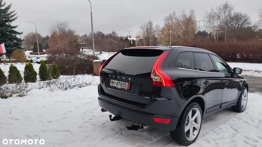Volvo XC 60 D5 AWD RDesign - 28